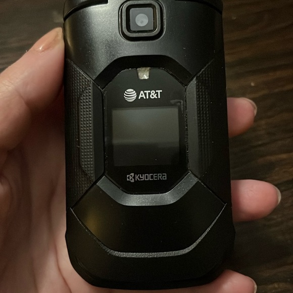 Cell Phones & Accessories A Work Hard Case Flip Phone Kyocera Att